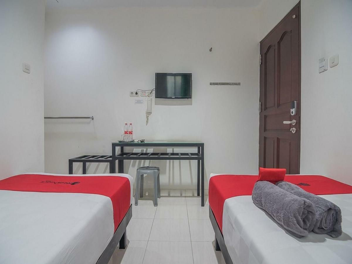 Reddoorz Near Nagoya Citywalk Batam 2 Экстерьер фото